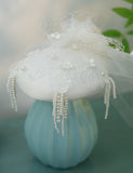 White Handmade Flowers Satin Birdcage Veil Wedding Vintage Hat with Pearls